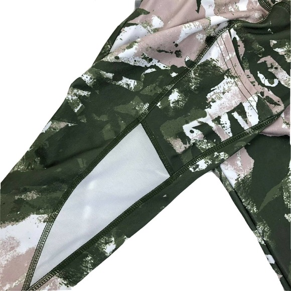 TKO Technical Knockout Yoga Camo Leggings S - Picture 5 of 5